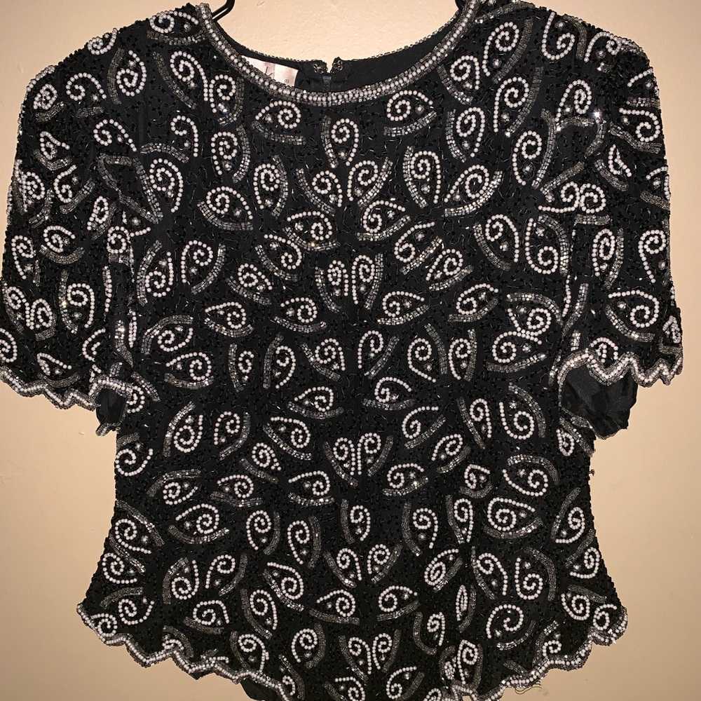 Sequins black and white shirt